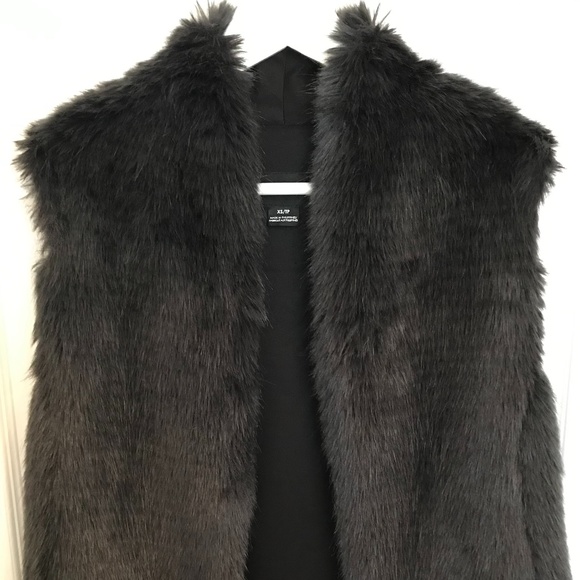 Club Monaco Vest - Picture 9 of 13